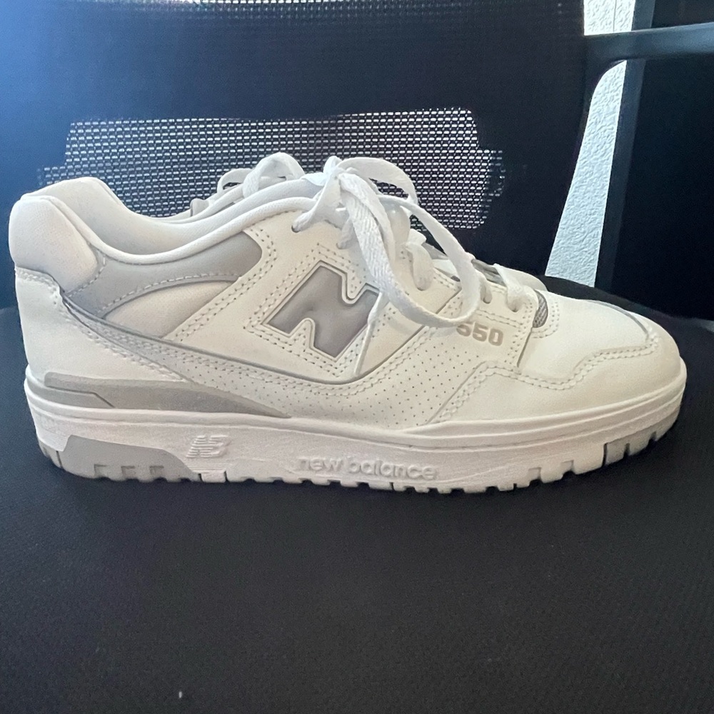 New Balance 550 Grey and White 
Brand New Never Worn